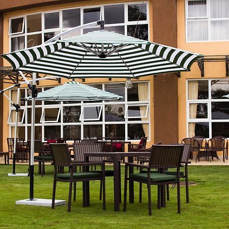 Elysian Resort Gathanga Bagian luar foto