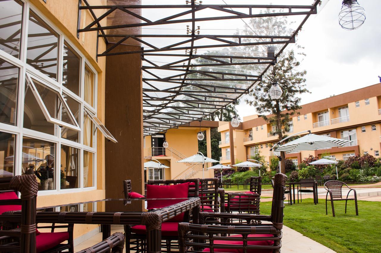 Elysian Resort Gathanga Bagian luar foto